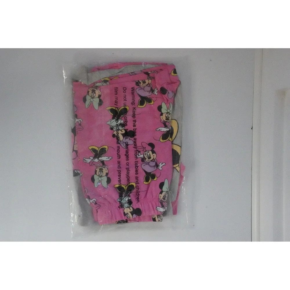 NWT, Disney, Minnie Mouse T-shirt and Shorts‎ Set Girls Pink Gray Size 2T